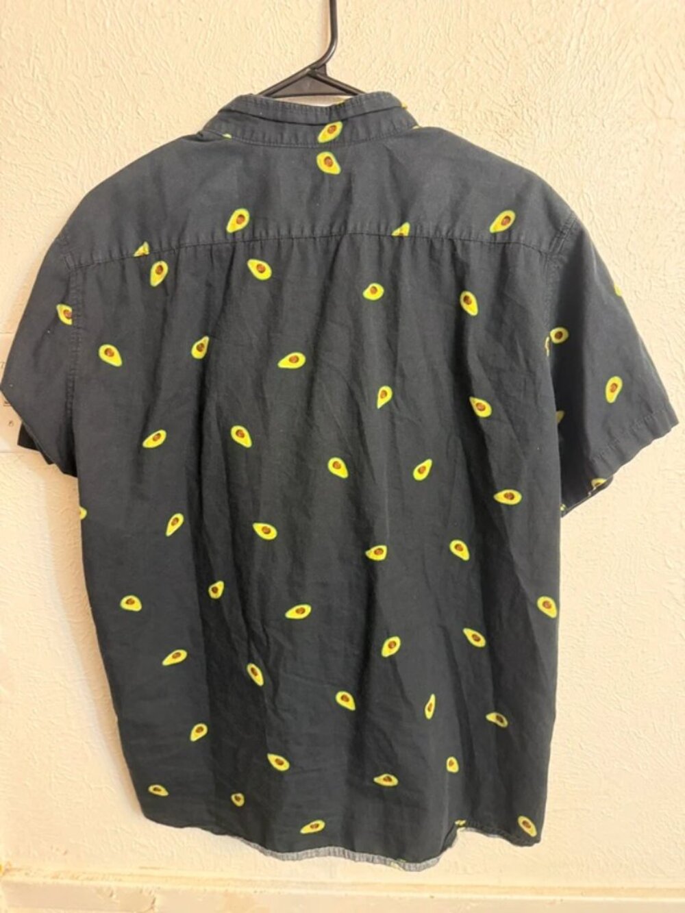 Avocado Button Up - Picture 4 of 5